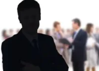 سندرم کارکنان ناپیدا: ۱۰ دلیل که چرا بعضی کارمندان هیچ‌وقت دیده نمی‌شوند!