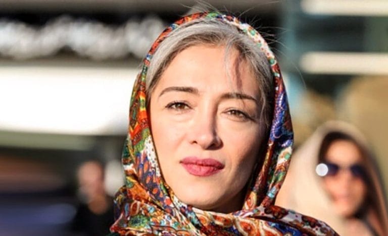 نقد و بررسی سریال تاسیان - 1403 10 پانتهآ پناهیها